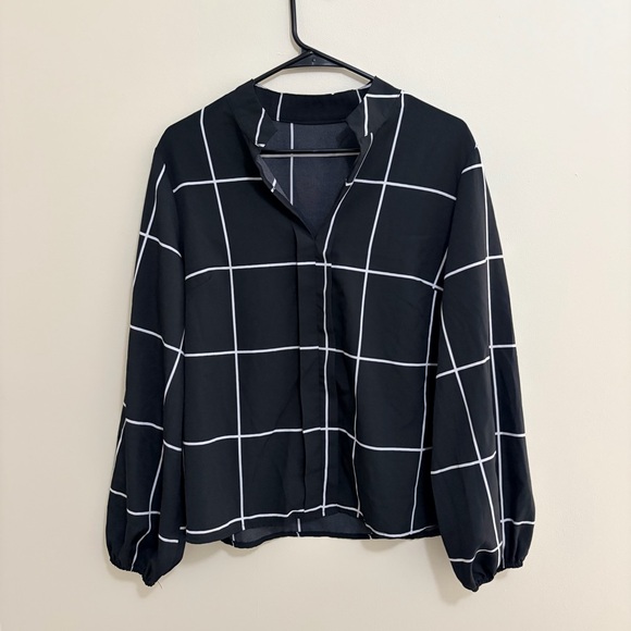 SHEIN Tops - SHEIN Black and White Grid Blouse Women’s Large